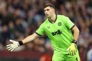 新葡萄8883官网-佩蒂特：切尔西应签下大马丁，他有夺冠经验也能激励队友