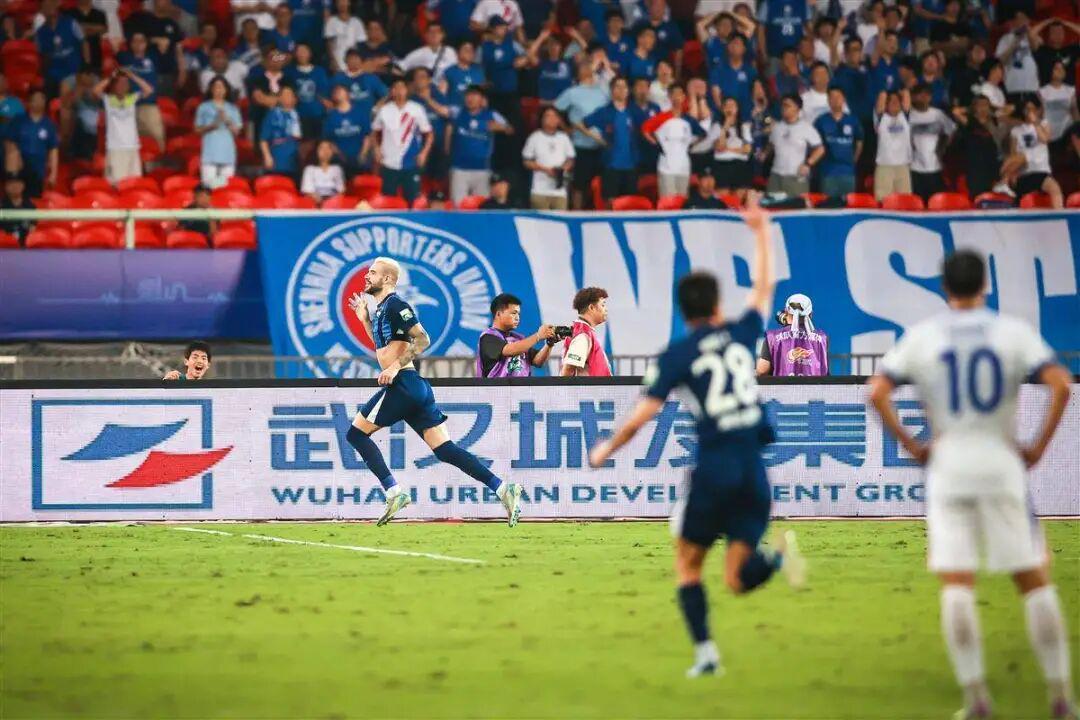 新葡萄8883官网-终于赢了！绝杀上海申花，武汉三镇终结八轮不胜